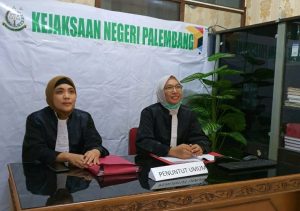 Jaksa Penuntut umum melakukan video confrence langsung dari Kejari Palembang