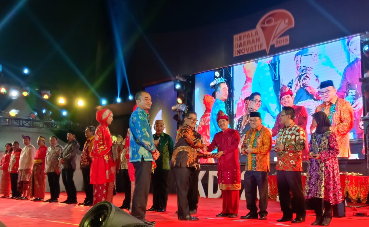 H. ASKOLANI, KEPALA DAERAH INOVATIF 2019