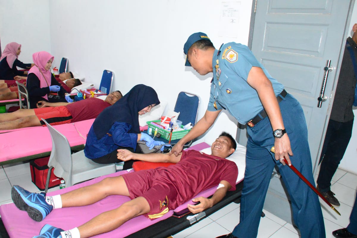 Sambut HUT ke 74 POMAL, Lantamal II Padang Gelar Donor Darah
