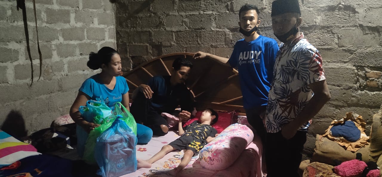 Alami Kelumpuhan, Audy Joinaldi Bantu Bocah Asal Bayang