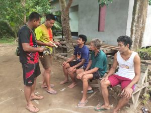 MENJELANG SELESAINYA TMMD REG KE-108 KODIM 1203/KETAPANG KEGIATAN KOMSOS TERUS DI GALAKAN