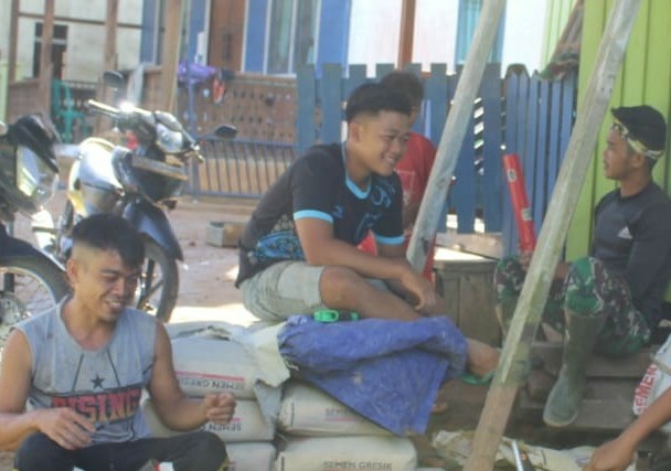 TMMD REG KE-108 KODIM 1203/KETAPANG TERKENANG SAAT – SAAT KEBERSAMAAN