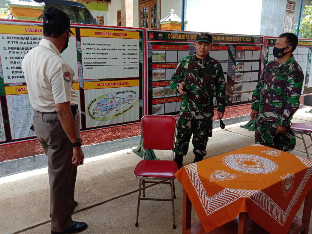Kunjungi Pos Kotis TMMD Reguler Ke-109, Dandim Minta Data Diperbaiki
