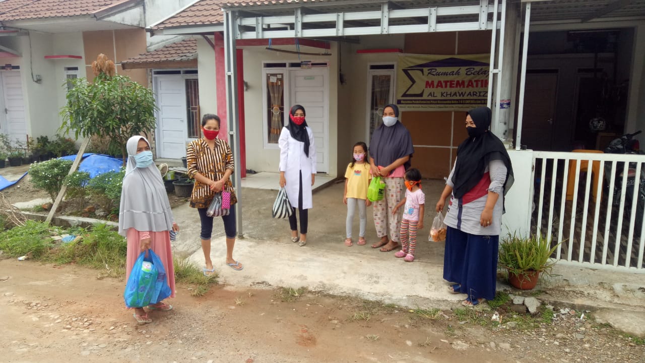 Patut Ditiru, Warga “Badoncek” Bantu Pasien Covid-19
