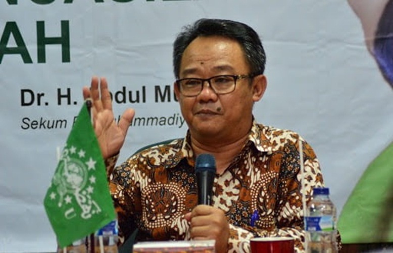 ABDUL MU'TI. Sekretaris Umum Pimpinan Pusat Muhammadiyah, DR.H. Abdul Mu'ti, M.Ed.