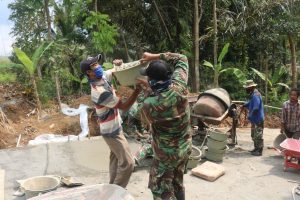 DENGAN GOTONG ROYONG TMMD KODIM PURWOREJO PEKERJAAN MENJADI RINGAN