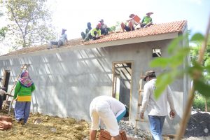 Mencintai Pekerjaan dan Tugas dengan Sebaik-Baiknya Mencintai Pekerjaan dan Tugas dengan Sebaik-Baiknya
