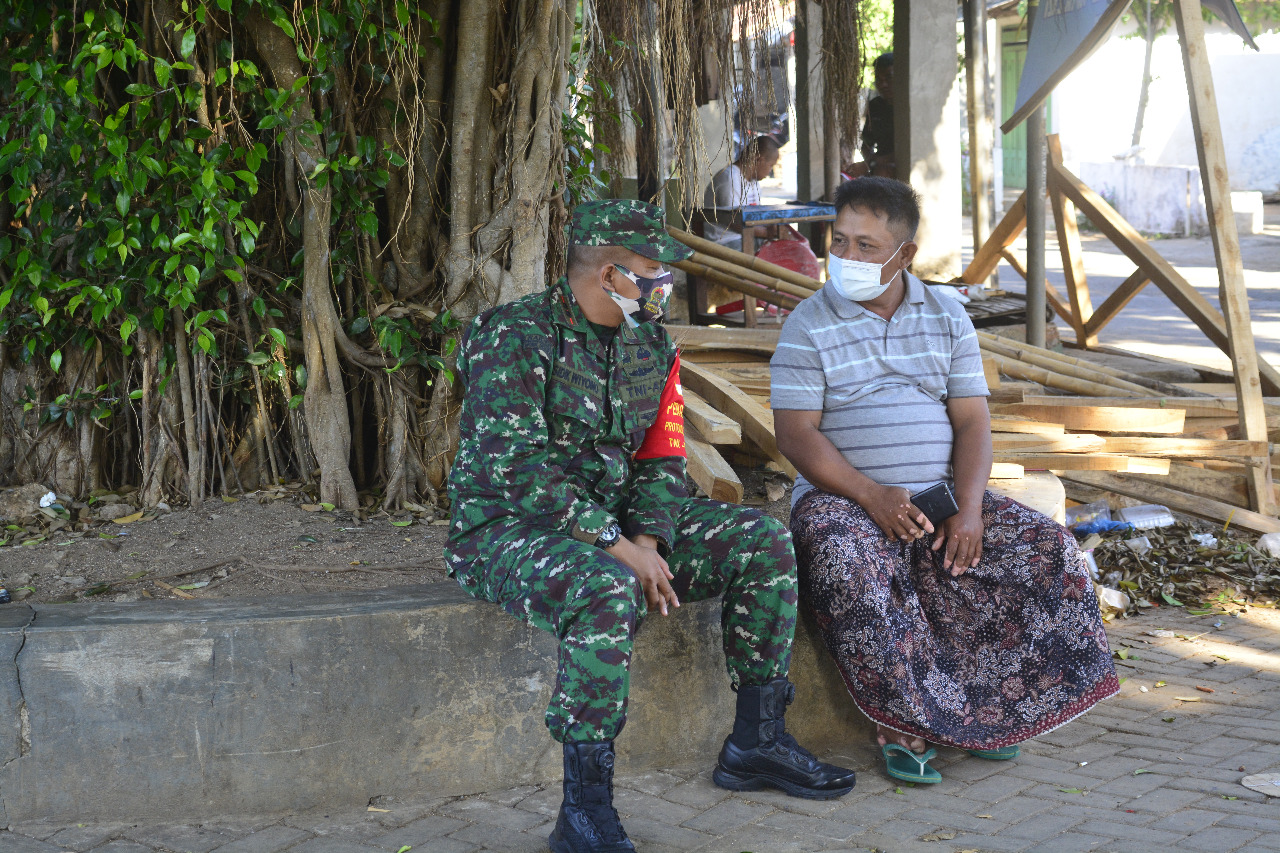 Kades Tebluru Kagumi Sosok Dansatgas TMMD 109 kodim 0812 lamongan