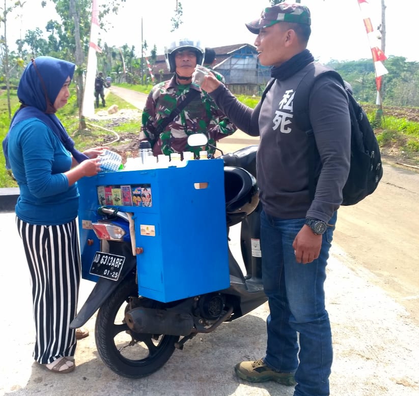 Jalan TMMD Selesai Mudahkan Penjual Jamu Tradisional Jatiwarno