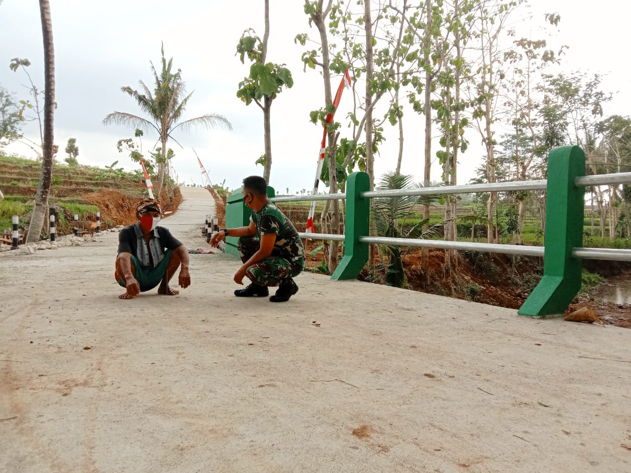 Pembangunan Dua Jembatan Hasil TMMD 109 Dongkrak Perekonomian Jatiwarno