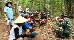 Satgas TMMD Edukasi Penggunaan Masker yang Benar