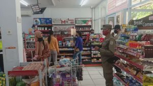 Kapolsek Pangkalan Kuras Kembali Pimpin Operasi Yustisi Prokes