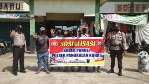UKL Regu III Polsek Pangkalan Kuras Sosialisasikan Saber Pungli ke Pekerja SPSI UKL Regu III Polsek Pangkalan Kuras Sosialisasikan Saber Pungli ke Pekerja SPSI