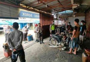 Kapolsek Pangkalan Kuras Kembali Pimpin Operasi Yustisi Prokes Kapolsek Pangkalan Kuras Kembali Pimpin Operasi Yustisi Prokes