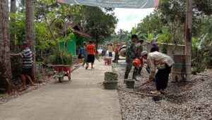 Cuaca Sering Mendung,Satgas TMMD 109 Kodim 0708/ Purworejo Terus Kebut Pengecoran Jalan Desa Sedayu