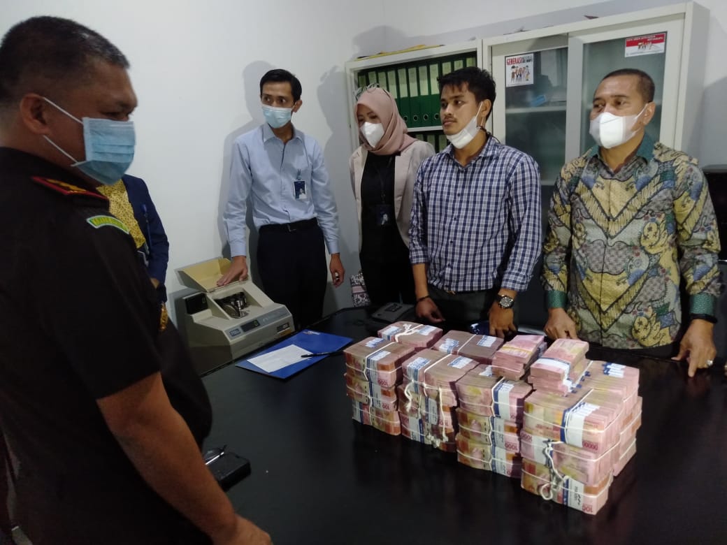Terdakwa Kasus Jembatan KTM Kembalikan 2,4 M Kerugian Negara