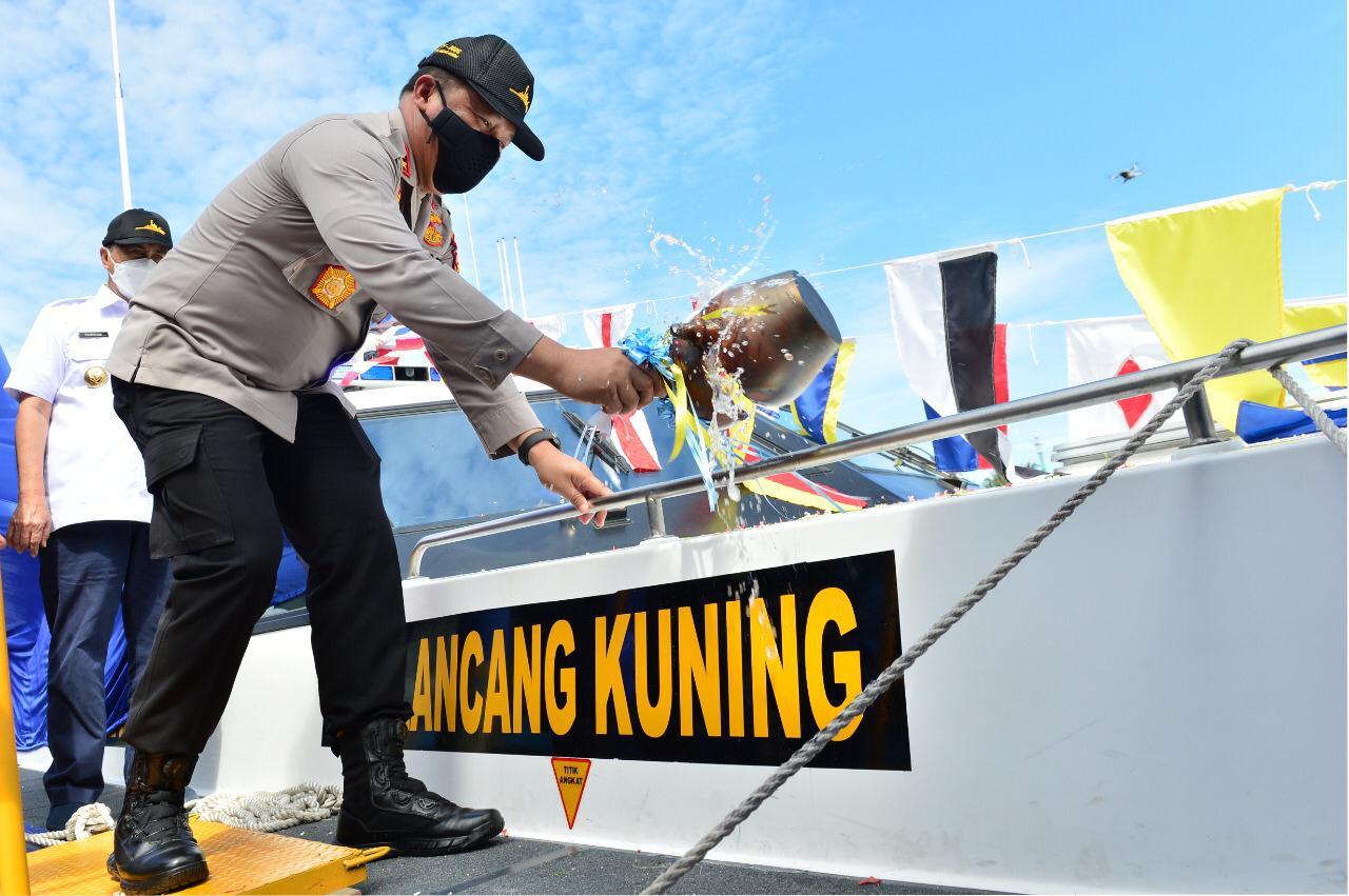 Kapolda Resmikan Kapal Pemburu Cepat (KPC) Lancang Kuning IV-2006 Milik Ditpolair Polda Riau