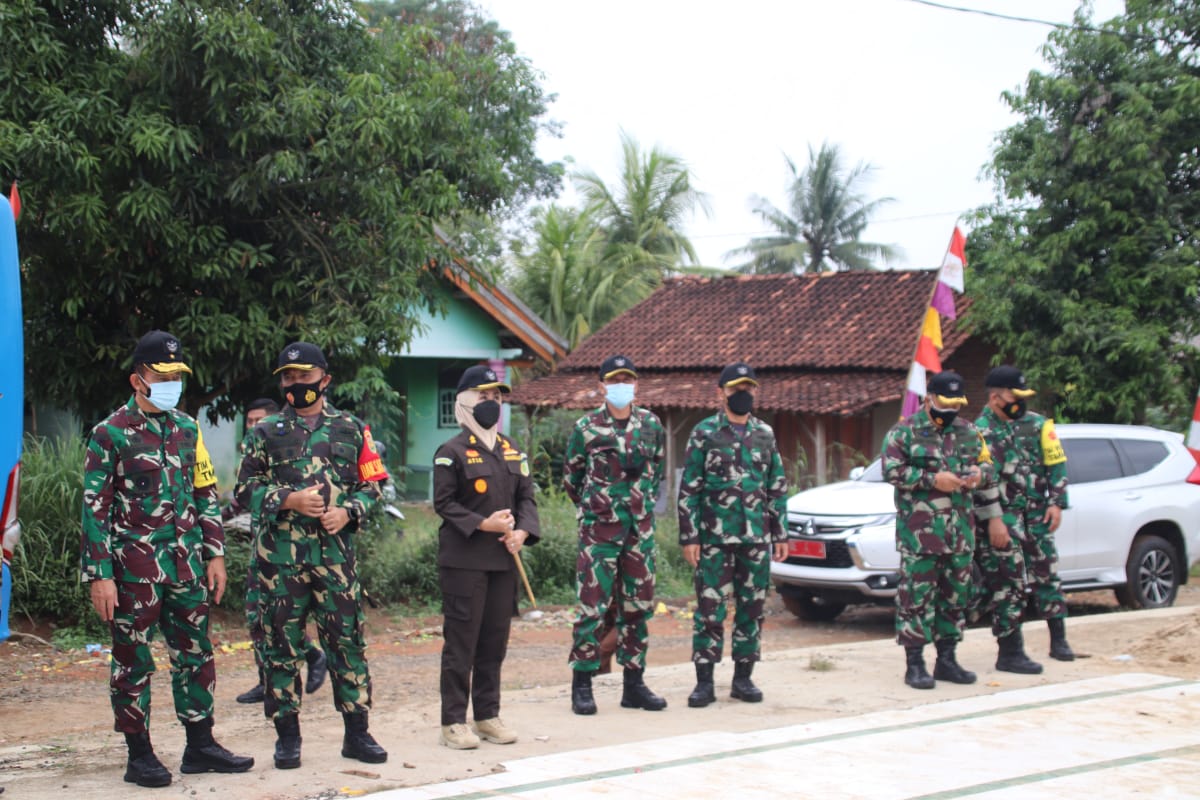 Kunjungan Irjenad Pantau TMMD Reguler Ke 111 di Lampung Utara