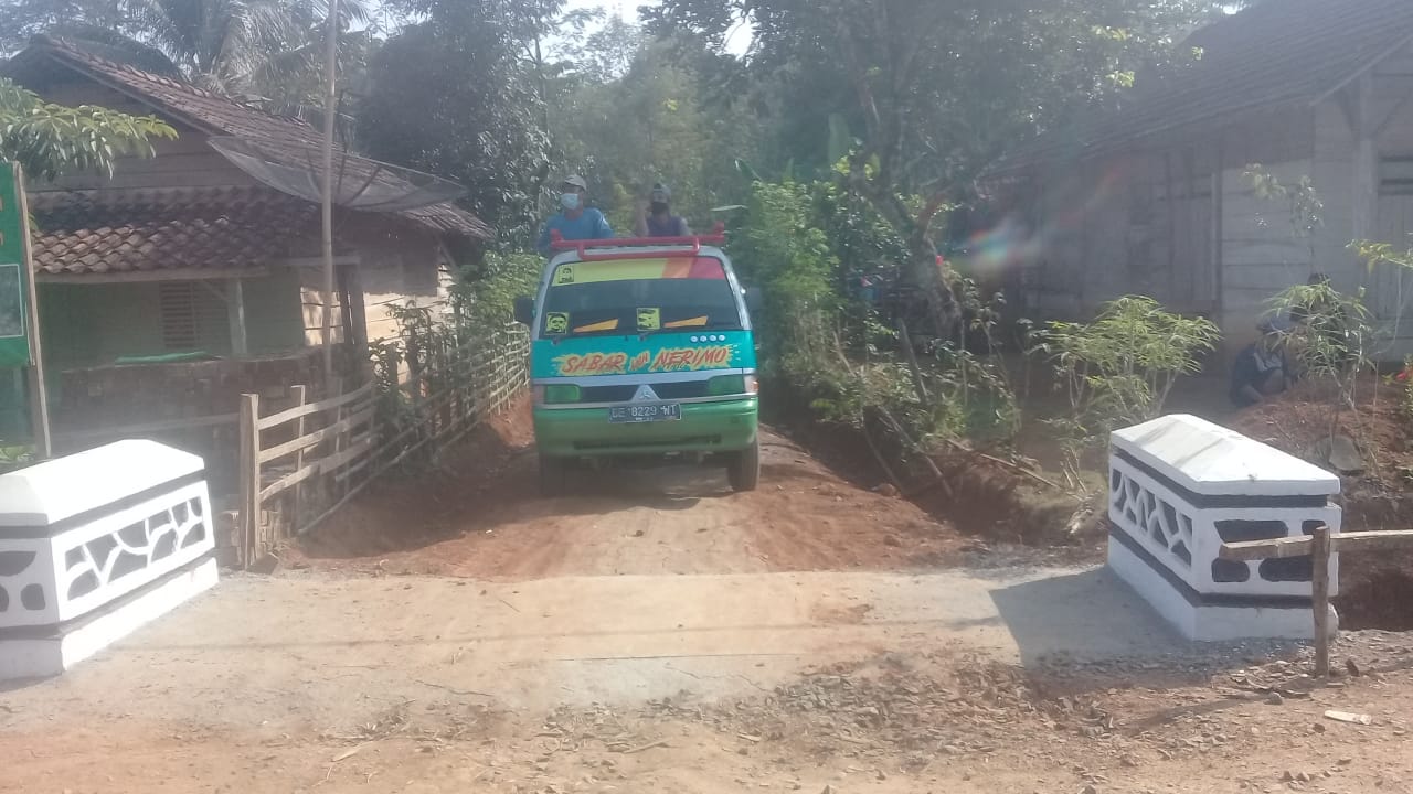 Jalan Baru di Negeri Batin sudah dapat dilalui Kendaraan Roda Empat