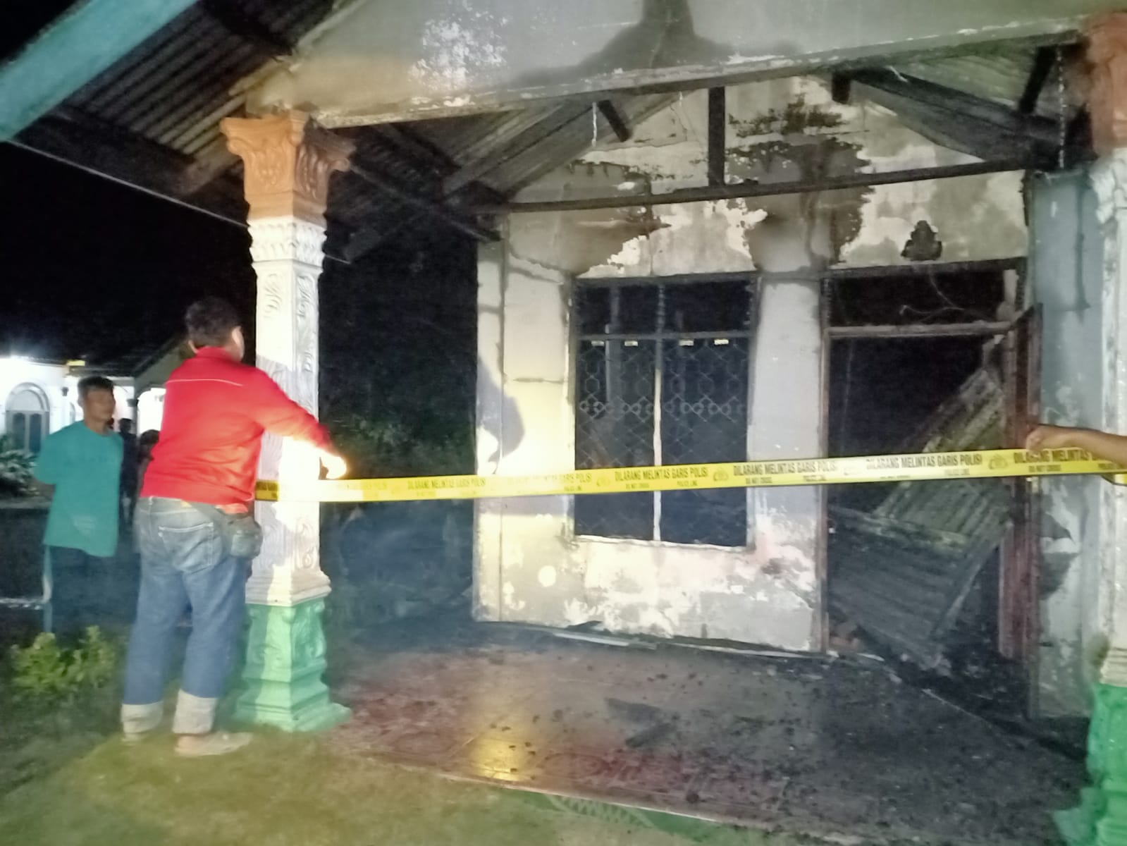 Kebakaran Rumah Kembali Terjadi, Polsek Pangkalan Kuras Langsung Turun Ke TKP