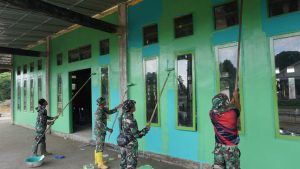 Sinergi Dengan Masyarakat Jadi Kunci Suksesnya TMMD Kodim 0426/TB Sinergi Dengan Masyarakat Jadi Kunci Suksesnya TMMD Kodim 0426/TB