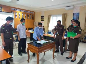 Antisipasi Penyimpangan Anggaran 2021, Kejati, PUPR Babel dan Kontraktor Teken Fakta Integritas