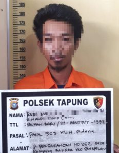 Aksi Nekat Pencuri HP ini Akhirnya Berujung Dijeruji Besi Polsek Tapung Aksi Nekat Pencuri HP ini Akhirnya Berujung Dijeruji Besi Polsek Tapung