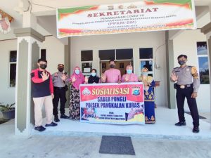 Polsek Pangkalan Kuras Sosialisasi Saberpungli di Kantor Desa Harapan Jaya Polsek Pangkalan Kuras Sosialisasi Saberpungli di Kantor Desa Harapan Jaya