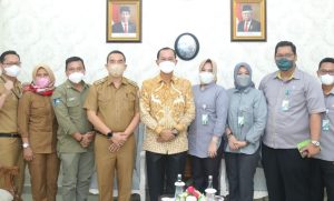 Pemkot Palembang Akan Daftarkan BPJS Ketenagakerjaan Bagi Para PHL Pemkot Palembang Akan Daftarkan BPJS Ketenagakerjaan Bagi Para PHL
