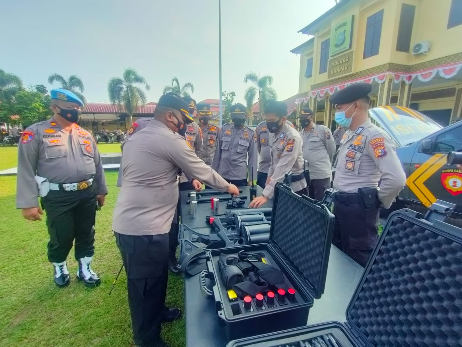 Kapolres Kampar Pimpin Apel Gelar Pasukan dan Peralatan, Kesiapan Pengamanan Pilkades Serentak 2021