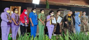Peringati Hari Batik Nasional, Dharma Pertiwi Bawa Batik Mendunia Peringati Hari Batik Nasional, Dharma Pertiwi Bawa Batik Mendunia
