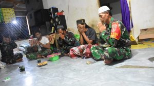 Satgas TMMD Kodim 1004/Kotabaru Hadiri Doa Bersama Dirumah Warga