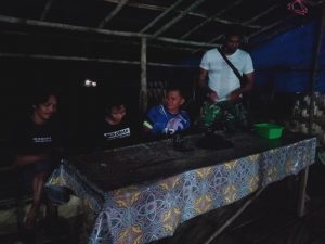Satgas TMMD Kodim 1004/Kotabaru Selalu Jaga Kebersamaan Dengan Warga