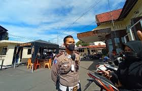 Satlantas Polres Bukittinggi, Ikut Andil Dalam Percepatan Pemerataan Vaksin Covid-19 Pada Masyarakat