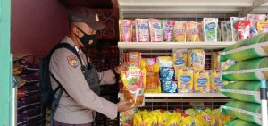 Antisipasi Kecurangan, Polsek Langgam Cek SPBU dan Harga Sembako