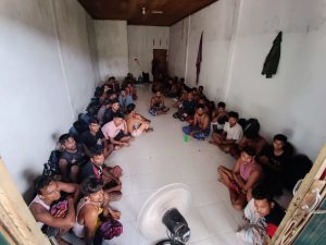 75 WNA Bangladesh diamankan Polsek Tambang