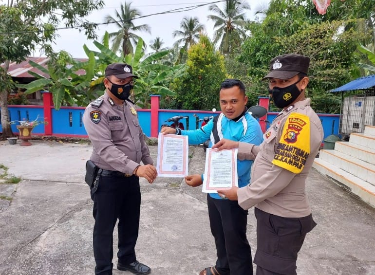Berdialog Dengan Warga, Polsek Kuala Kampar Edukasi Masyarakat Antisipasi Karhutla