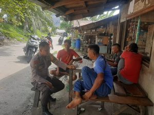 Kapolsek Tambang Tanpa Bosan Sampaikan Himbauan Pemilu Tertib, Aman dam Damai Kapolsek Tambang Tanpa Bosan Sampaikan Himbauan Pemilu Tertib, Aman dam Damai