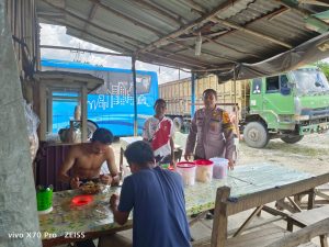 Kapolsek Siak Hulu Melalui Bhabinkamtibmas Kembali Lakukan Cooling System Kapolsek Siak Hulu Melalui Bhabinkamtibmas Kembali Lakukan Cooling System