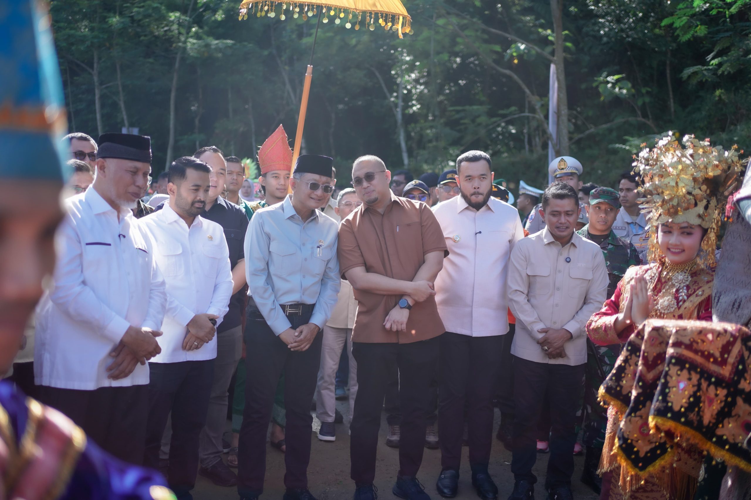 Bupati Solok Hadiri Peletakan Batu Pertama Flyover Sitinjau Lauik