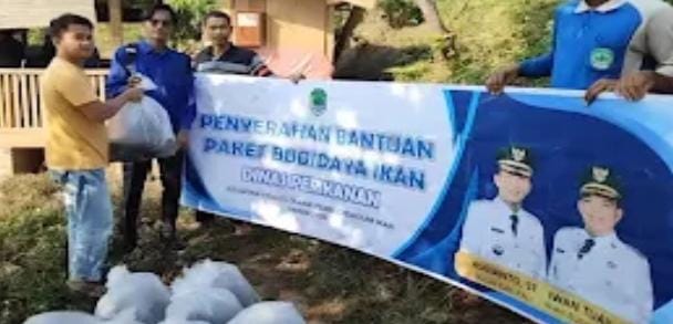 Bupati Asgianto: Melalui Bibit Ikan Gratis, Warga Desa PALI Kita Dorong Jadi Produsen Mandiri