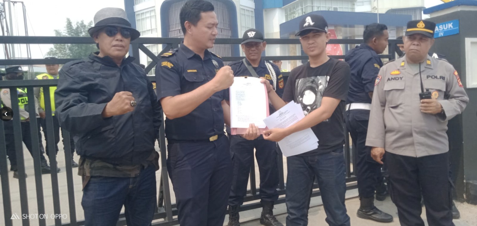 EWNCW Geruduk Bea Cukai Sumbagsel, Soroti Maraknya Peredaran Rokok Ilegal