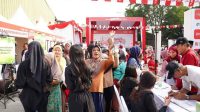 Warga Pasar Malaka Rorotan Antusias Meriahkan Semarak Merah Putih BRI Region 6 Warga Pasar Malaka Rorotan Antusias Meriahkan Semarak Merah Putih BRI Region 6