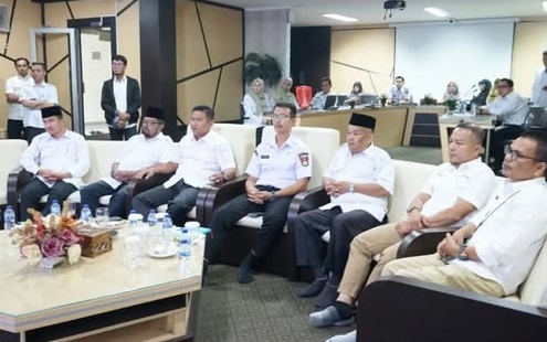 Pemko Bukittinggi Salurkan Donasi untuk Korban Gempa NTT, Siapkan BKK Rp500 Juta
